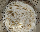 এগ চাউমিন (egg chow mein recipe in bengali) রেসিপির ধাপ 2 ছবি