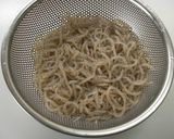 A picture of step 1 of Mentaiko with Shirataki Konnyaku Noodles.