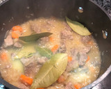 Foto del paso 3 de la receta: Estofado de ternera con patatas