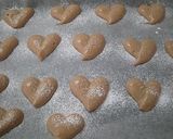 A picture of step 6 of Heart-shaped Chocolate Sandwich Biscuits.