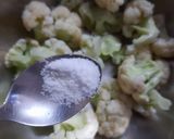A picture of step 4 of Thai Fried Cauliflower.
