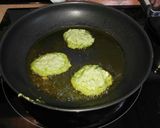 Foto del paso 4 de la receta Tortitas de calabacín