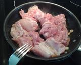 A picture of step 2 of Almu's chicken casserole.