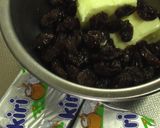 A picture of step 2 of Raisin and Cream Cheese Rolls.