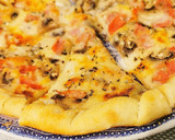 Foto del paso 6 de la receta: Pizza Blanca con Champiñones y Jamón York