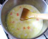 A picture of step 4 of Clam Chowder with Scallops.