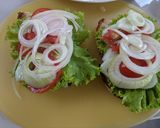 Foto langkah ke 5 dari resep Sourdough bread sandwich with chicken barbeque.