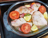 Foto del paso 1 de la receta: Traseros de Pollo al horno con patatas y verduras