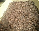 A picture of step 4 of Nanaimo Bar.