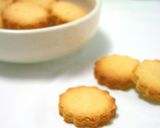A picture of step 13 of Lemon Cookies Made with Vegetable Oil.