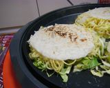 A picture of step 6 of Manly Hiroshima-style Okonomiyaki.