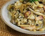 A picture of step 5 of Full of Fiber Burdock Root & Hijiki Fried Brown Rice.