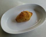 A picture of step 8 of Hasselback / Baked Potato.