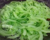Hình bước làm 4 của món Mứt dừa non ngũ sắc