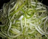 Foto del paso 3 de la receta: Spaghetti de zucchini