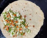 મિક્સ વેજ. પનીર ચીઝ પરાઠા (Mix Veg.Paneer Cheese Paratha Recipe In Gujarati) રેસીપી સ્ટેપ5ફોટો