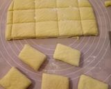 Foto langkah ke 5 dari resep Beignet - New Orleans Style.