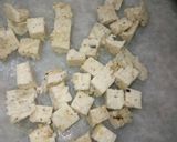 A picture of step 2 of Masala paneer corn soup.