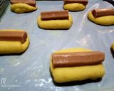 Foto langkah ke 4 dari resep Bread sausage.