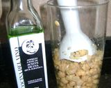 Foto del paso 2 de la receta: Hummus de garbanzos (rápida de lata)