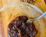 A picture of step 2 of Date and Pistaccio Cake.
