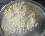 A picture of step 2 of Besan masala stuffed mini paratha with cashew makhana curry.