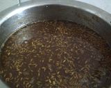 A picture of step 4 of Saunth/ Meethi Chutney.
