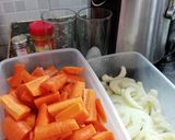 Foto del paso 1 de la receta: Jugo de 🥕 zanahorias y pepino