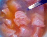 A picture of step 3 of Salmon steak tartar.
