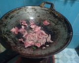 รูปขั้นตอนการทำที่ 3 ของ เนื้อคั่วพริกเกลือ NaRakMak