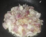 A picture of step 2 of Mushroom in red thai gravy.