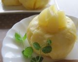 A picture of step 8 of White Peach Rice Flour Cake Made in the Microwave.