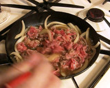A picture of step 6 of Tokyo-style Gyuudon Beef Rice Bowl.