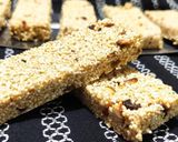 A picture of step 4 of Rajgira granola bar.