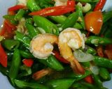 Foto langkah ke 4 dari resep Tumis udang buncis.