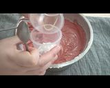 Foto langkah ke 4 dari resep Cup cake Red Velvet resep by tintinrayners.