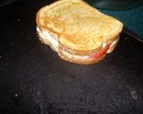 A picture of step 12 of taisen's tomato mushroom grilled cheese.