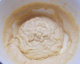 Mamaféle foszlós - mazsolás kuglóf (dagasztás és kelesztés nélkül) recept fázis 2 fotója