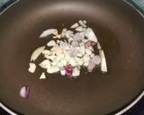 Foto langkah ke 1 dari resep Oseng Ikan Pe Asap (pari).