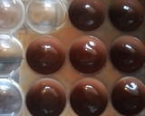 Foto del paso 4 de la receta: Bombones de chocolate rellenos de cajeta
