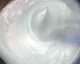 A picture of step 4 of Fruit Cocktail Pie.