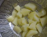 A picture of step 2 of Aloo paneer Paratha.
