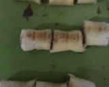 Foto langkah ke 3 dari resep Roti bakar potong gulung.