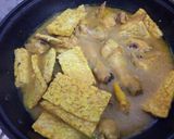 Foto langkah ke 4 dari resep Ayam ungkep bumbu kuning.