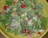 Foto del paso 3 de la receta: Ensalada de lechuga, palmito, tomate y huevo duro