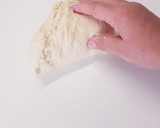 Foto del paso 3 de la receta: Mini pan de hamburguesa con semillas