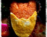 A picture of step 3 of Simple Kyoryuger Character Bento.