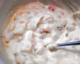 A picture of step 12 of Fruit Cocktail Pie.