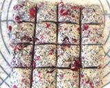 A picture of step 5 of Whole Wheat Scones with Cranberries and Black Tea.