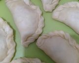 Foto langkah ke 4 dari resep Pastel Isi Bihun.